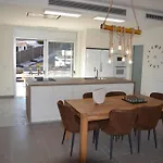 En Con Piscina Privada, Aire Acondicionado, 3 Hab. - Es-323-46 Hébergement de vacances *