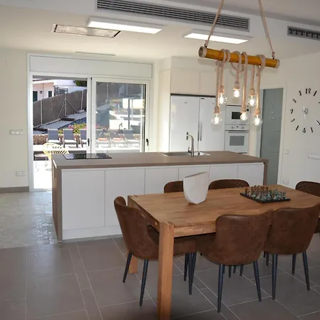 En Con Piscina Privada, Aire Acondicionado, 3 Hab. - Es-323-46 Ferienhaus *