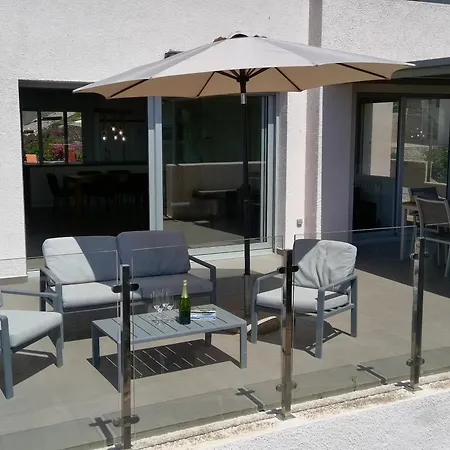 Ferienhaus En Con Piscina Privada, Aire Acondicionado, 3 Hab. - Es-323-46 *